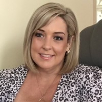 Karen Knapton