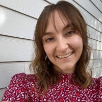 Caitlin Stein