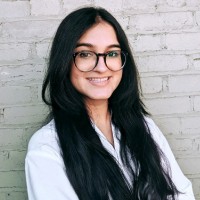 Chitrali Parashar (チトラリ)