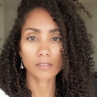 Emanuela Santos