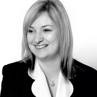 Julie Robins