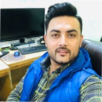 Tariq Manzoor