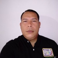 Derick J Samudio G
