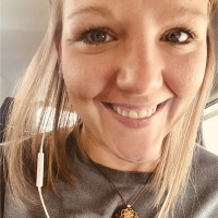 Leslie Overholt
