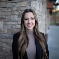 Chelsea Cardwell Leadership Trainer. Career And Executive Coach.