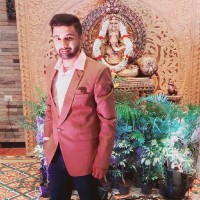 Praveen R