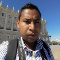 Adrián Valdez