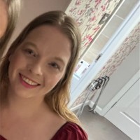 Vicki Lowe