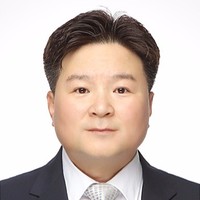 한현욱