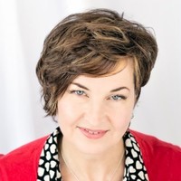 Carolyn Hall