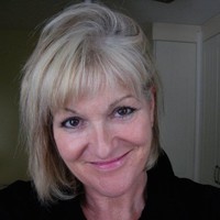 Liz Bond