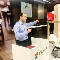 Víctor Arenzana Hernández