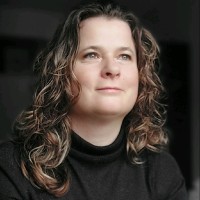 Vivianne De Vaan