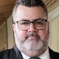 Leandro Zanirato De Carvalho
