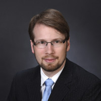 Dr. Lars-Hendrik Schilling