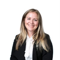 Jennifer Armstrong, Caib, Cip