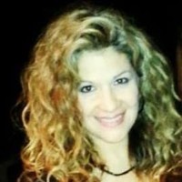Beth Flores