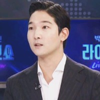 Woong Hee (John) Lee
