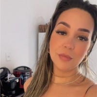 ROBERTA MONTEIRO