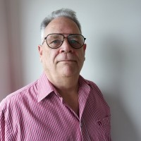 Ian Buchanan