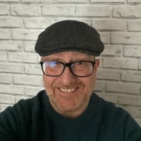 Adam Stiller