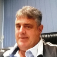 Russel Leslie