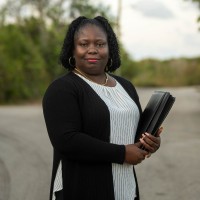 Alecia Francis