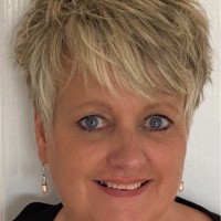 Julie Hopkinson