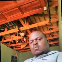 Lucky Mangoale