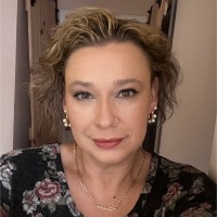 Suzanne Patton, Pmp