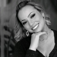 Neuzely Moraes da Cunha