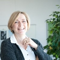 Karine Ostlender