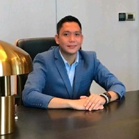Ariel C. Caintic, Chia