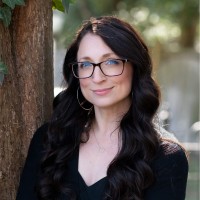 Tricia Louque, Mba