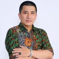 Vincentius William