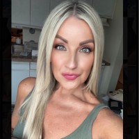 Julie Thomson