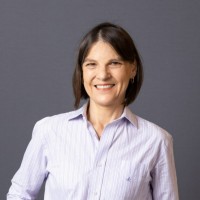 Regina Helena Azzi Camargo