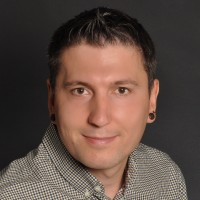 Daniel Simon