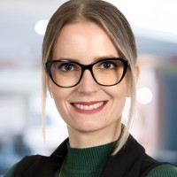 Alexandra R.