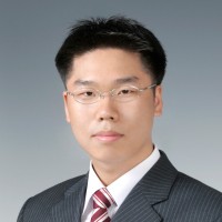 Chiyoung Lee