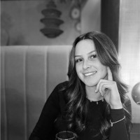 Ivy Den Hollander