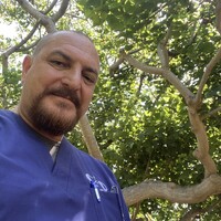 Robert Vega