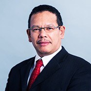 Rolando Villa