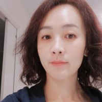 Victoria He