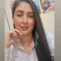 Lariza Gomez