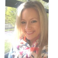 AnneMarie Farrell              (按美李）