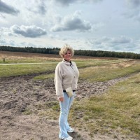 Annemarie Van Erk