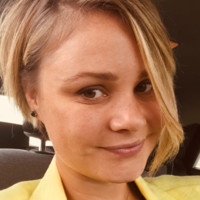Larisa Petronela Irimus Bazgan