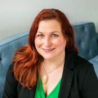 Tina Calci, NALP, CMCA