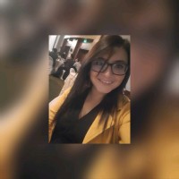 Mishell Valencia